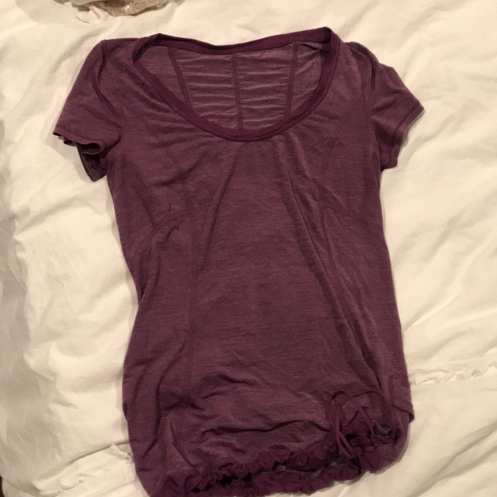 lulu lemon work out shirt
